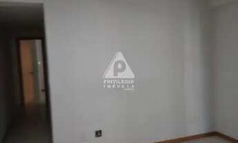 Imagem 5: 2 QUARTOS COM 1 SUITE E VAGA DE GARAGEM EM BOTAFOGO