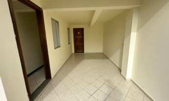 Imagem 3: Casa do tipo sobrado, localizado no bairro Escola Agrícola, com 02 Dormitórios, 01 Sala, L