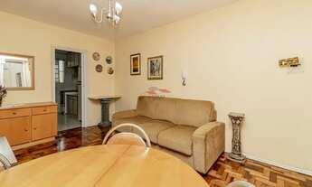 Imagem 3: Apartamento (Padrão), com 2 quartos e 1 banheiros à Venda, 58 m² em Porto Alegre/RS