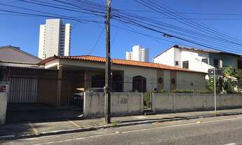 Imagem: Casa para venda tem 285 metros quadrados