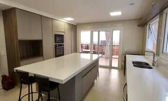 Imagem 5: Casa de condomínio sobrado para aluguel possui 360 metros quadrados com 3 quartos