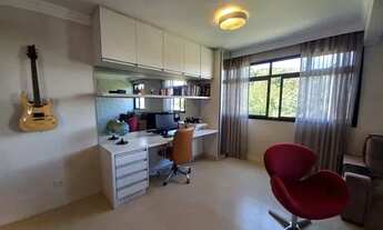 Imagem 2: Apto no Bacacheri com 80 m2, todo reformado