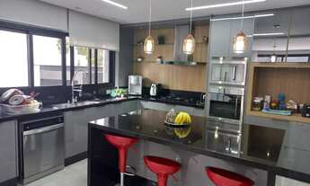 Imagem 3: Casa a venda na Granja Viana Cond Vintage