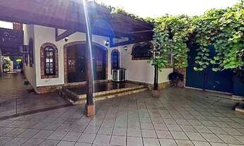 Imagem 4: Vendo ótima casa, linear, reformada! Imóvel construído com materiais de alta qualidade, pa