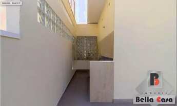 Imagem 4: Sobrado para aluguel e venda possui 90 metros quadrados com 3 quartos