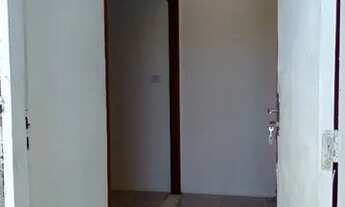 Imagem 6: Casa 1 Dorm com amplo quintal - Pq. Interlagos