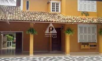 Imagem 2: Casa à venda, 5 quartos, 1 suíte, 5 vagas, BARRA DA TIJUCA - RIO DE JANEIRO/RJ