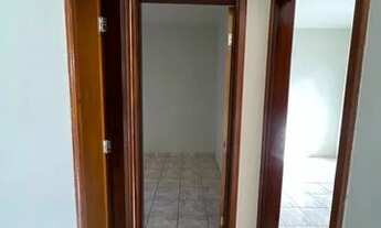 Imagem 2: Apto 02 quartos, 01 banheiro, garagem coberta