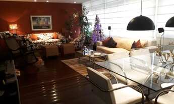 Imagem 4: Copacabana (Posto 1): Apartamento com 3 Quartos, sendo 1 Suíte, 2 Banheiros & Dependên