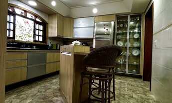 Imagem 7: Casa para venda em Jardim Planalto com 3 quartos, sendo 1 suíte , 250m²