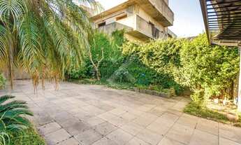 Imagem 3: Casa de 380m2 com 4 suítes e piscina no bairro Cristal