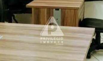 Imagem 4: SALA COMERCIAL Galpão / depósito com venda por R$640.000