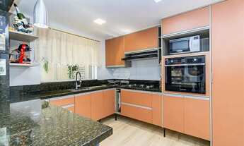 Imagem 15: Imóvel para venda possui 226 m² com 4 quartos em Tarumã - Curitiba - PR