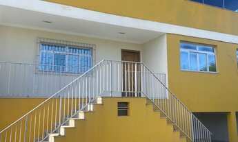 Imagem 2: Alugo casa com churrasqueira e 3 quartos