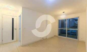 Imagem 2: Apartamento de 97 m² na Siqueira Campos - Santa Rosa - Niterói - RJ, à venda por R$ 750.00