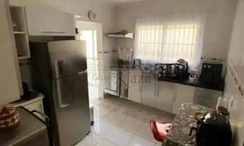 Imagem 3: Oportunidade - Casa Sobrado - Residencial São Paulo - Jacareí - 3 Dormitórios - 170m²