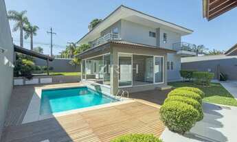 Imagem 2: RESIDENCIA COM TERRENO E PISCINA EM SANTA FELICIDADE
