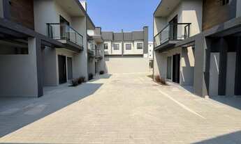 Imagem 4: Sobrado Externo Novo com 3 quartos com suíte no bairro Pinheirinho