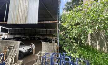 Imagem 4: Galpão à venda de 1200m² de terreno