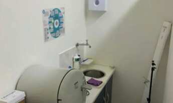 Imagem 2: Sala comercial de 52m² 1 Sala grande (com divisória opcional), 1 banheiro e 1 copinha