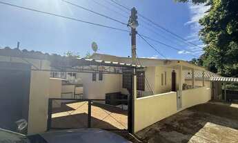 Imagem 3: CASA 3 DORMITÓRIOS 4 BANHEIROS 4 VAGAS 1 SUÍTE, PÁTIO NO BAIRRO MEDIANEIRA PORTO ALEGRE/RS