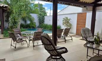 Imagem 3: Imóvel para venda tem 250 metros quadrados com 3 quartos