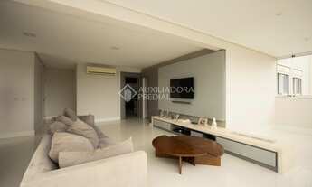 Imagem 6: Cobertura para venda tem 335 metros quadrados com 3 quartos em Itacorubi - Florianópolis