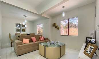 Imagem: Linda casa 3/4 em capim macio