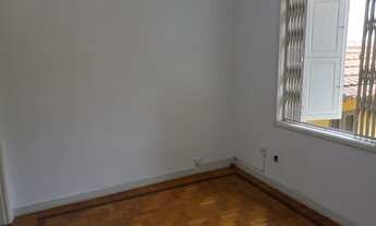 Imagem 3: Apartamento para aluguel tem 65 metros quadrados com 2 quartos em Grajaú - Rio de Janeiro