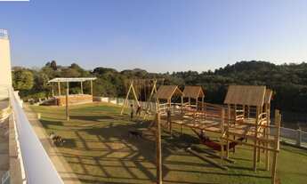 Imagem 5: HL-176 Casa com área de lazer completa e vista para os arredores do lago