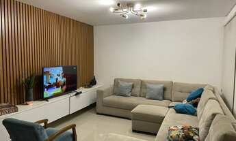 Imagem 2: Casa de condomínio sobrado para venda possui 206 metros quadrados com 4 quartos