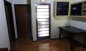 Imagem 7: Casa Usada para Venda em Curitiba, Uberaba, 3 dormitórios, 1 suíte, 3 banheiros, 2 vagas