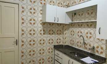 Imagem 6: Ótimo apartamento, frente de rua sem saída arborizada muito verde com segurança