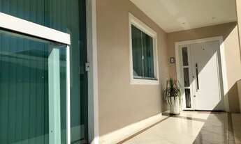 Imagem: Nilópolis - Casa linear 3 Qtos e quintal