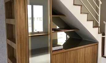 Imagem 2: Sobrado em condomínio fechado com 106 metros quadrados, 3 quartos, sendo 1 suíte