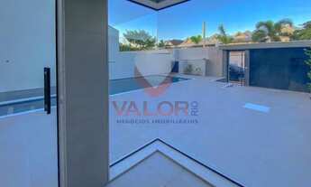 Imagem 4: Linda Casa Triplex com 380 m², 5 suítes, sendo 1 no térreo, Condomínio Blue Houses, Barra