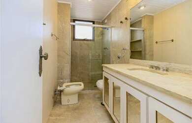 Imagem 9: Apartamento para Venda em São Paulo, Vila Andrade, 4 dormitórios, 1 suíte, 5 banheiros, 4