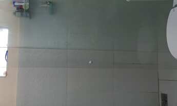 Imagem 3: Adrianópolis aluguel de apto semimobiliado 2.o andar em Rua pública atrás do antigo Detran