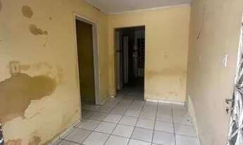 Imagem: VENDO CASA NA SANTA LÚCIA