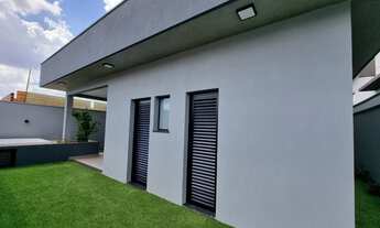 Imagem 3: Casa no condomínio Spazio verde Comendador para venda