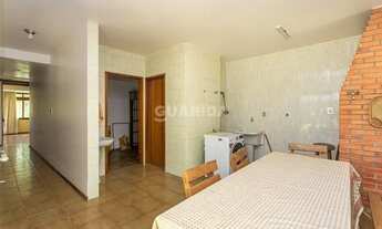 Imagem 3: Casa para venda possui 212 m², com 4 quartos 4 vagas - em Jardim do Salso - Porto Alegre