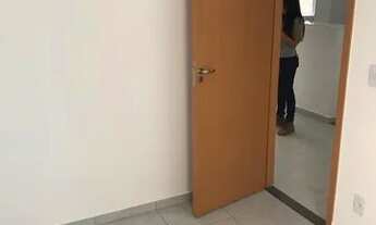 Imagem 7: VENDO APARTAMENTO TÉRREO COM 2/4, SALA, COZINHA E BANHEIRO COM BOX E CONDOMÍNIO COM ÁREA D