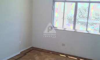 Imagem 4: Apartamento de 3 quartos, muito claro, arejado, indevassável, vista livre, sala ampla com