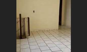 Imagem 2: Sobrado pequeno no Jd Osasco