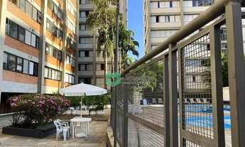 Imagem 2: Aluga-se na Vila Mariana Apartamento em andar alto