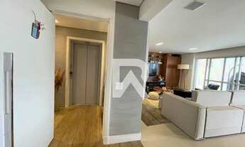 Imagem 3: Apartamento para venda tem 262 metros quadrados com 3 quartos