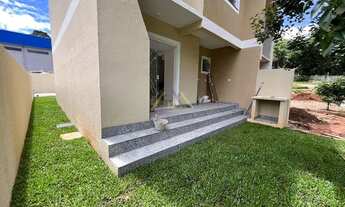 Imagem 4: SOBRADO COM SUÍTE E SACADA NO ROÇA GRANDE EM COLOMBO