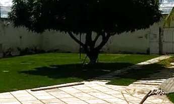 Imagem 5: Casa com uma área/2 enorme. ?