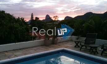 Imagem 2: Casa Triplex no Jardim Botânico