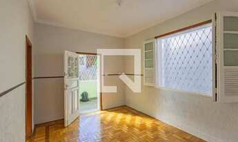 Imagem: Casa à Venda - Colégio Batista, 3 Quartos